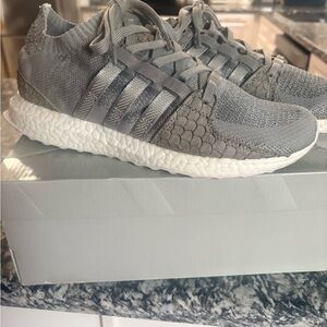 Adidas Knit Gray and White Running Shoes